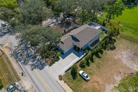 513 Meres Boulevard Tarpon Springs FL 34689