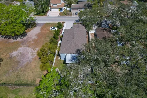 513 Meres Boulevard Tarpon Springs FL 34689