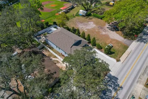 513 Meres Boulevard Tarpon Springs FL 34689
