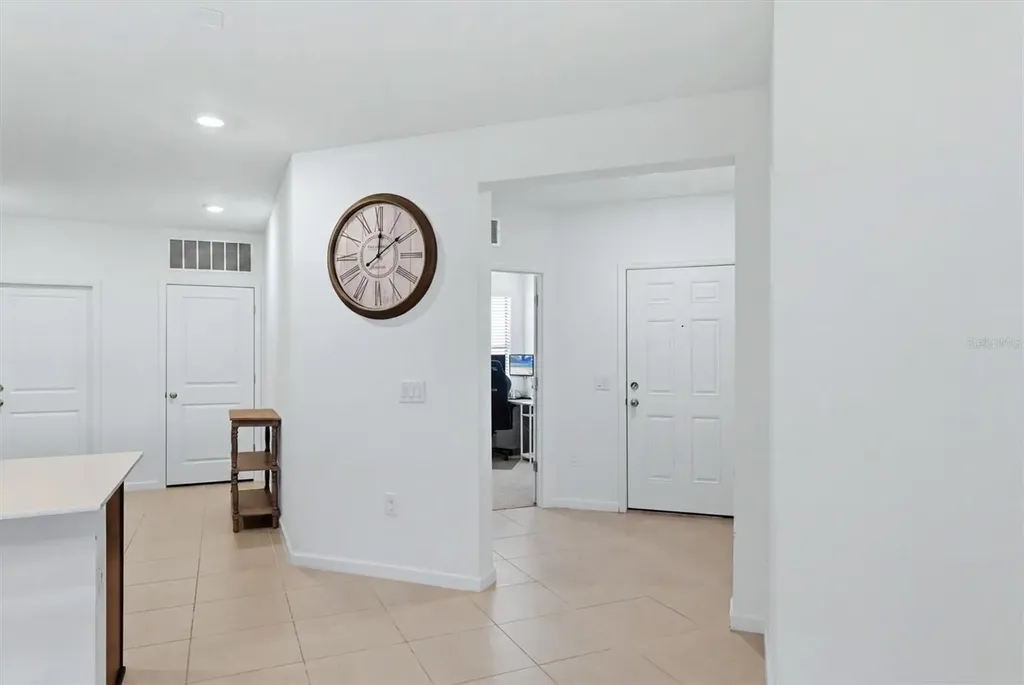 6499 Silverstar Drive Sarasota FL 34240