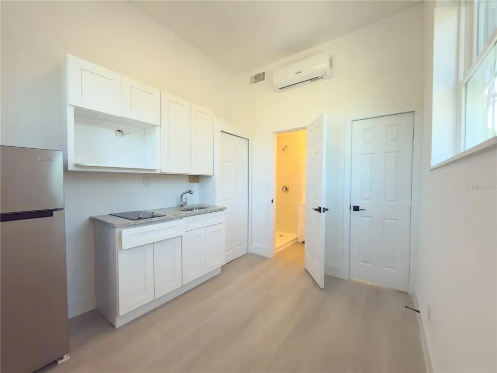 401 E Columbus Drive Tampa FL 33602