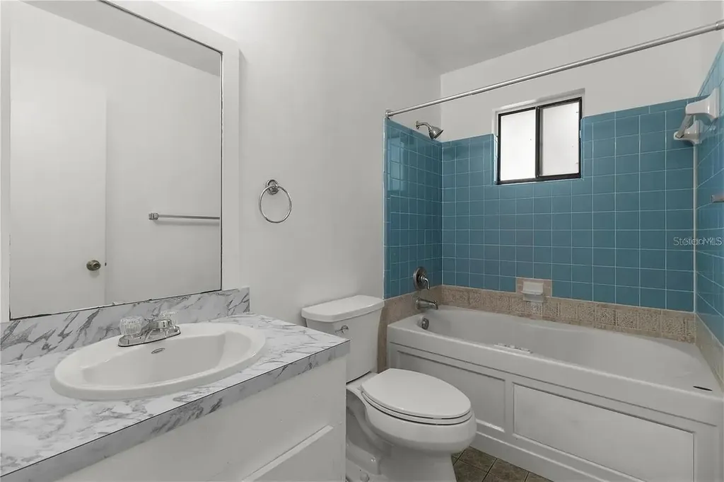4344 NW 30th Terrace Gainesville FL 32605
