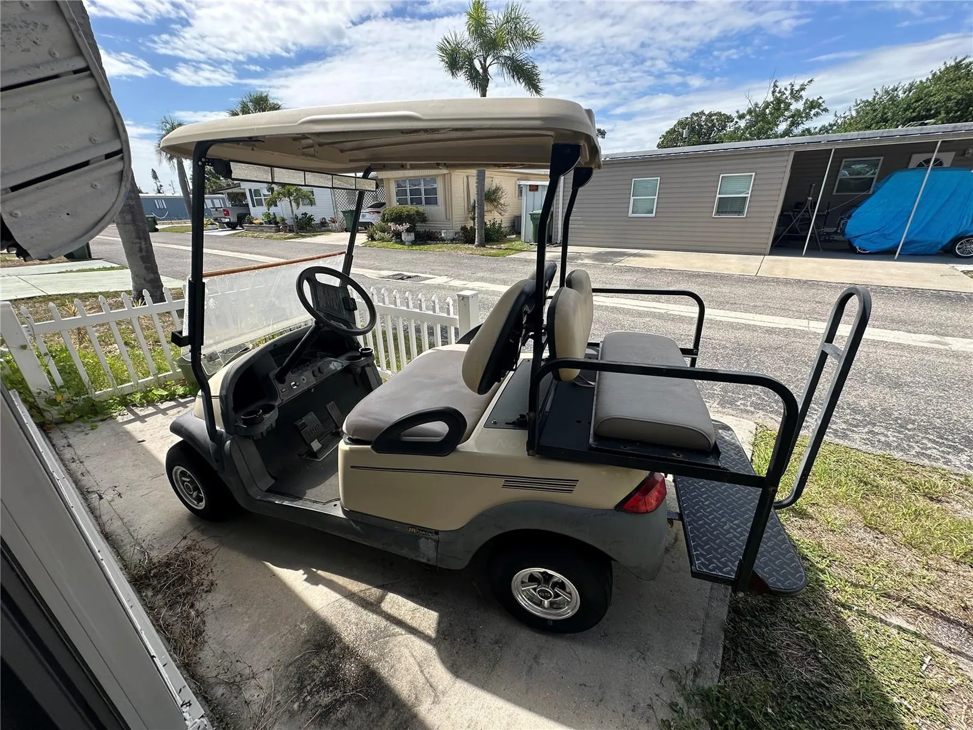 2503 16th Street W Bradenton FL 34205