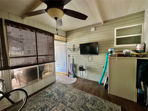 2503 16th Street W Bradenton FL 34205