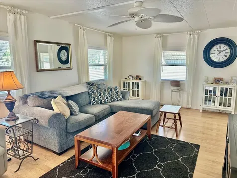 2503 16th Street W Bradenton FL 34205