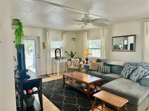 2503 16th Street W Bradenton FL 34205