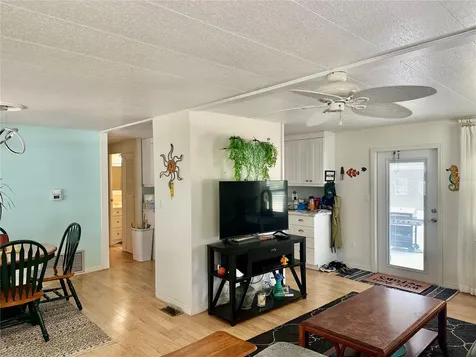 2503 16th Street W Bradenton FL 34205