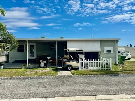2503 16th Street W Bradenton FL 34205