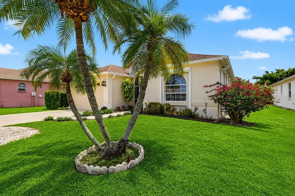 5425 Matthew Court Sarasota FL 34231