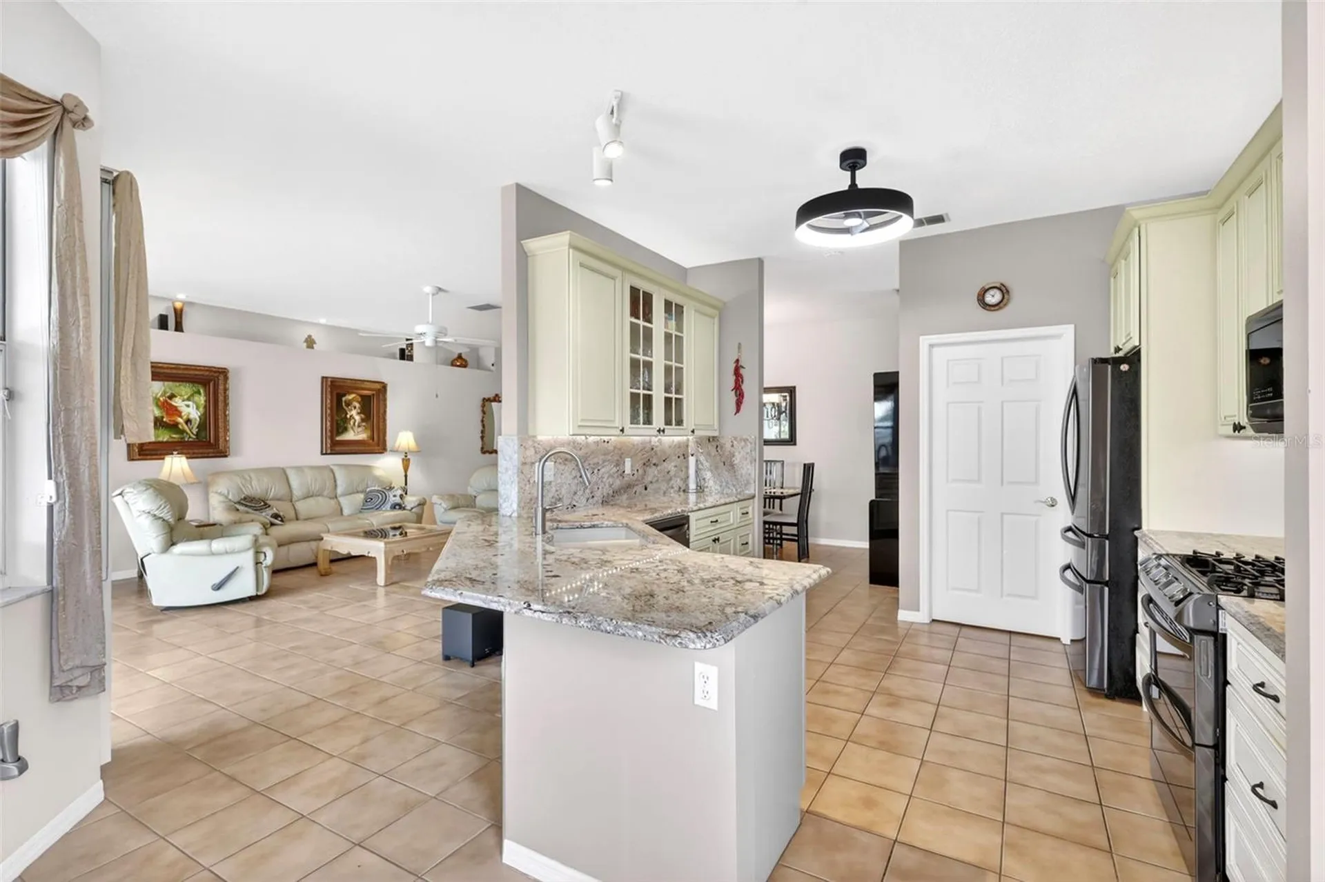 5425 Matthew Court Sarasota FL 34231