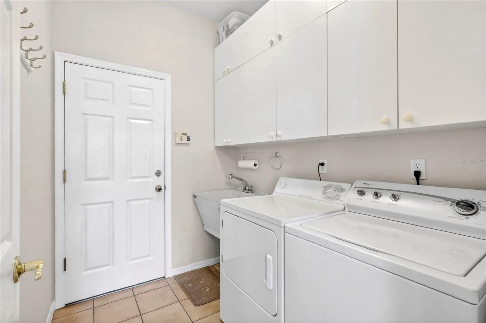5425 Matthew Court Sarasota FL 34231