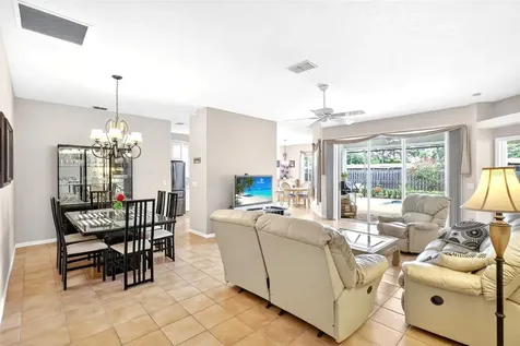 5425 Matthew Court Sarasota FL 34231