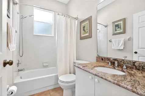 5425 Matthew Court Sarasota FL 34231