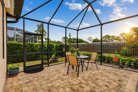 5425 Matthew Court Sarasota FL 34231