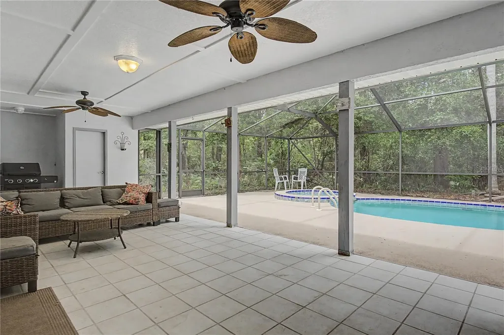 7999 SW 187th Avenue Dunnellon FL 34432