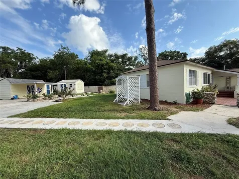 465 Briarcliff Avenue Eustis FL 32726