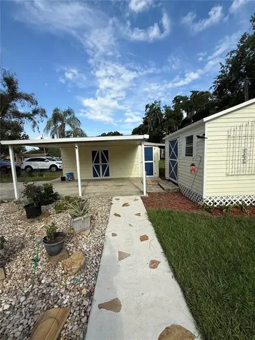 465 Briarcliff Avenue Eustis FL 32726