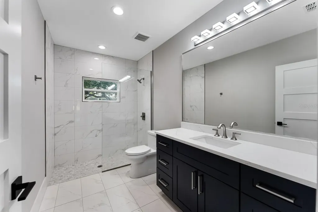 455 Riverview Avenue Sanford FL 32771