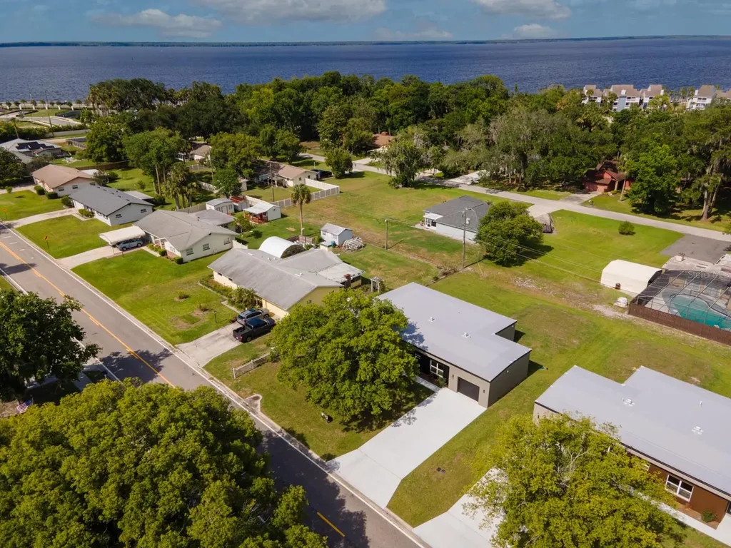 455 Riverview Avenue Sanford FL 32771