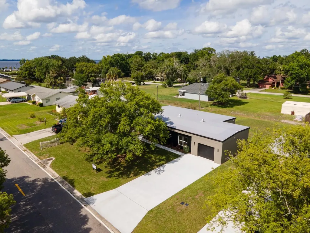 455 Riverview Avenue Sanford FL 32771