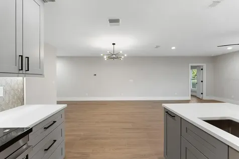 455 Riverview Avenue Sanford FL 32771