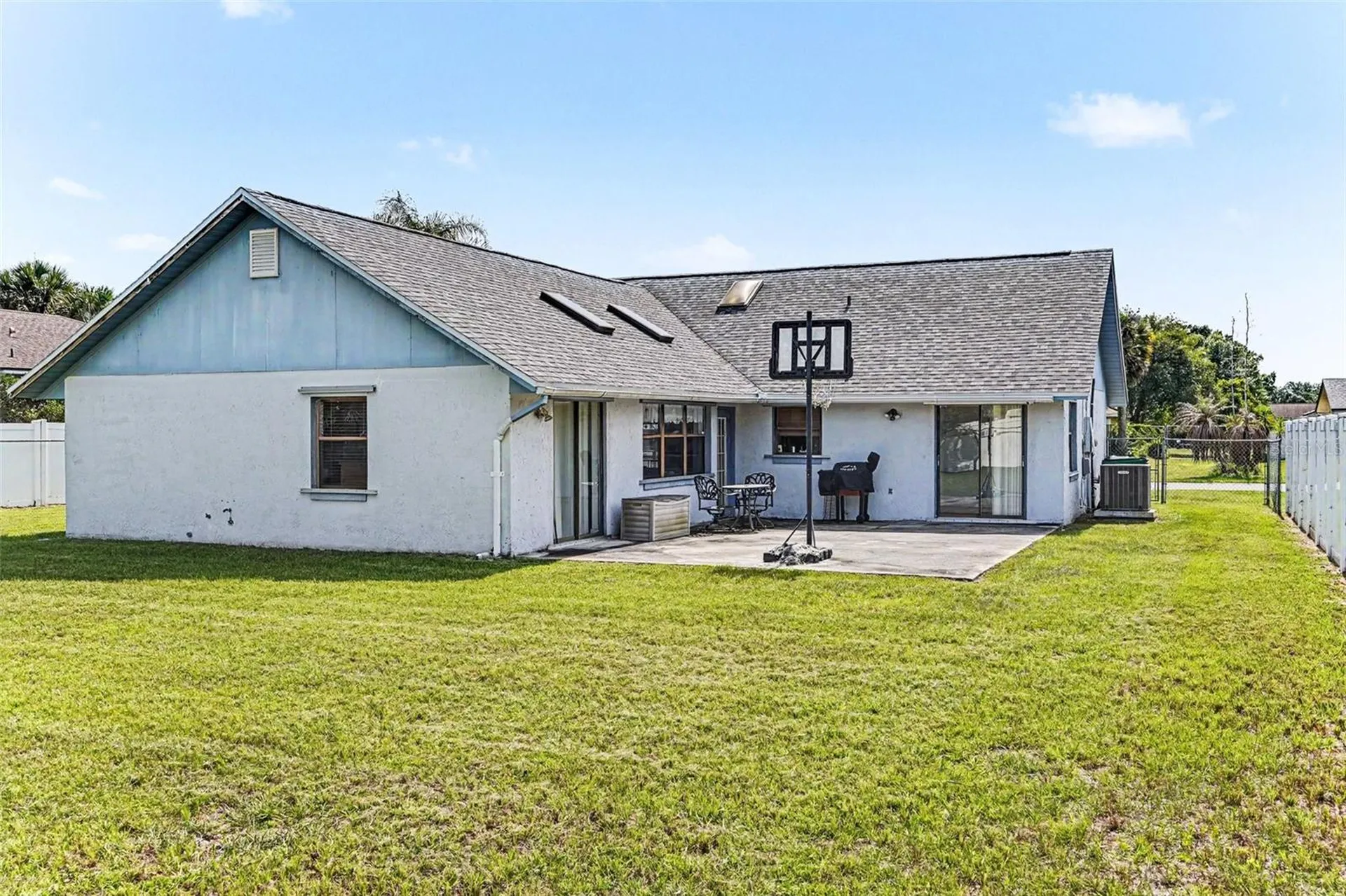 4 Carmona Way Kissimmee FL 34758
