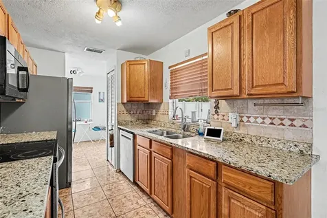 4 Carmona Way Kissimmee FL 34758