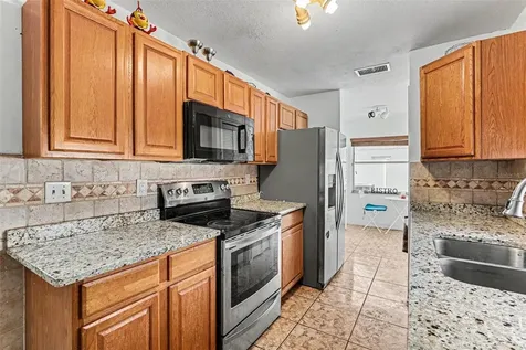 4 Carmona Way Kissimmee FL 34758