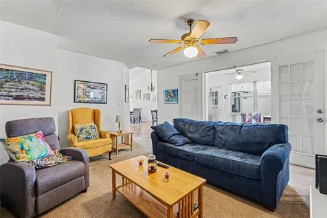 4 Carmona Way Kissimmee FL 34758