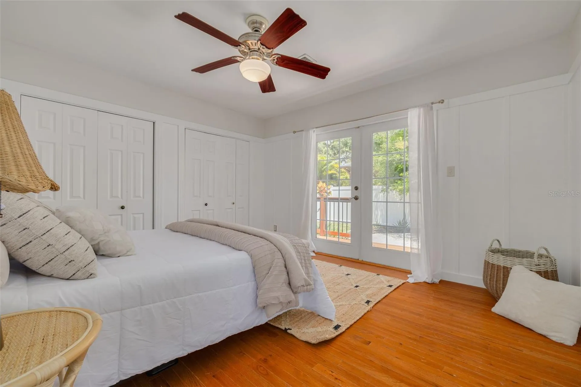 445 25th Avenue N St Petersburg FL 33704
