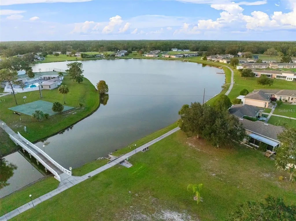 3515 Club Circle Lakeshore FL 33854