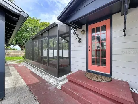 4334 18th Street N St Petersburg FL 33714