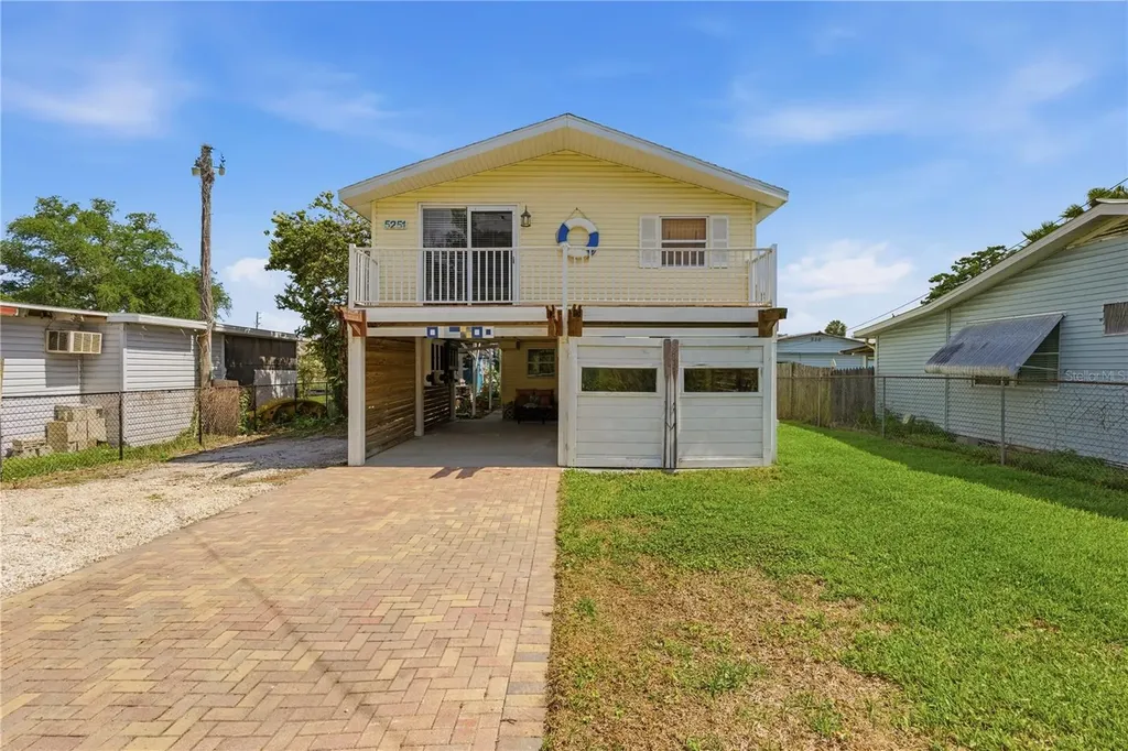 5251 Alpaca Drive Weeki Wachee FL 34607