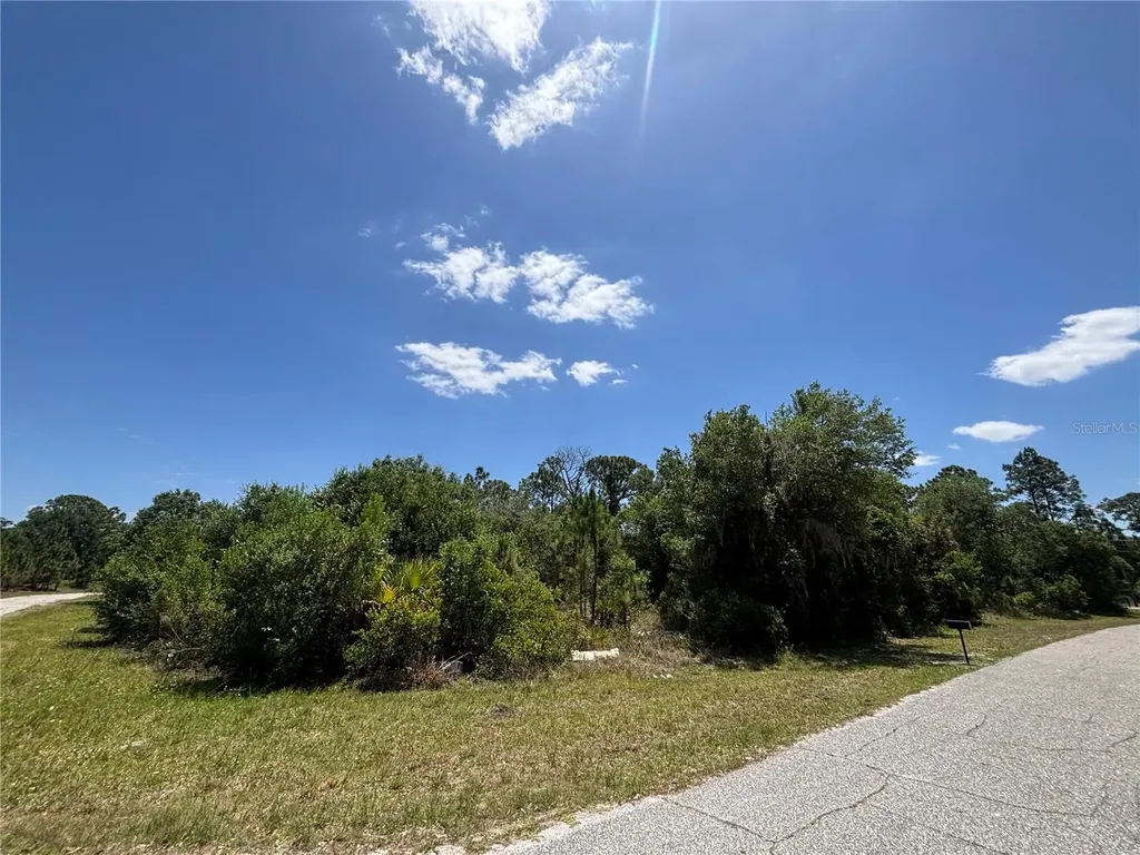 Lot #3 Towhlen Road North Port FL 34291