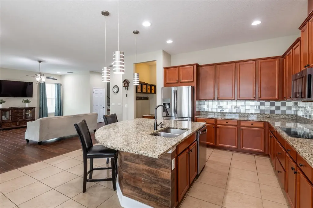 11807 Cross Vine Drive Riverview FL 33579