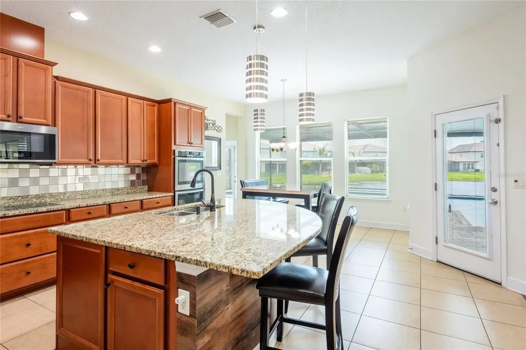 11807 Cross Vine Drive Riverview FL 33579