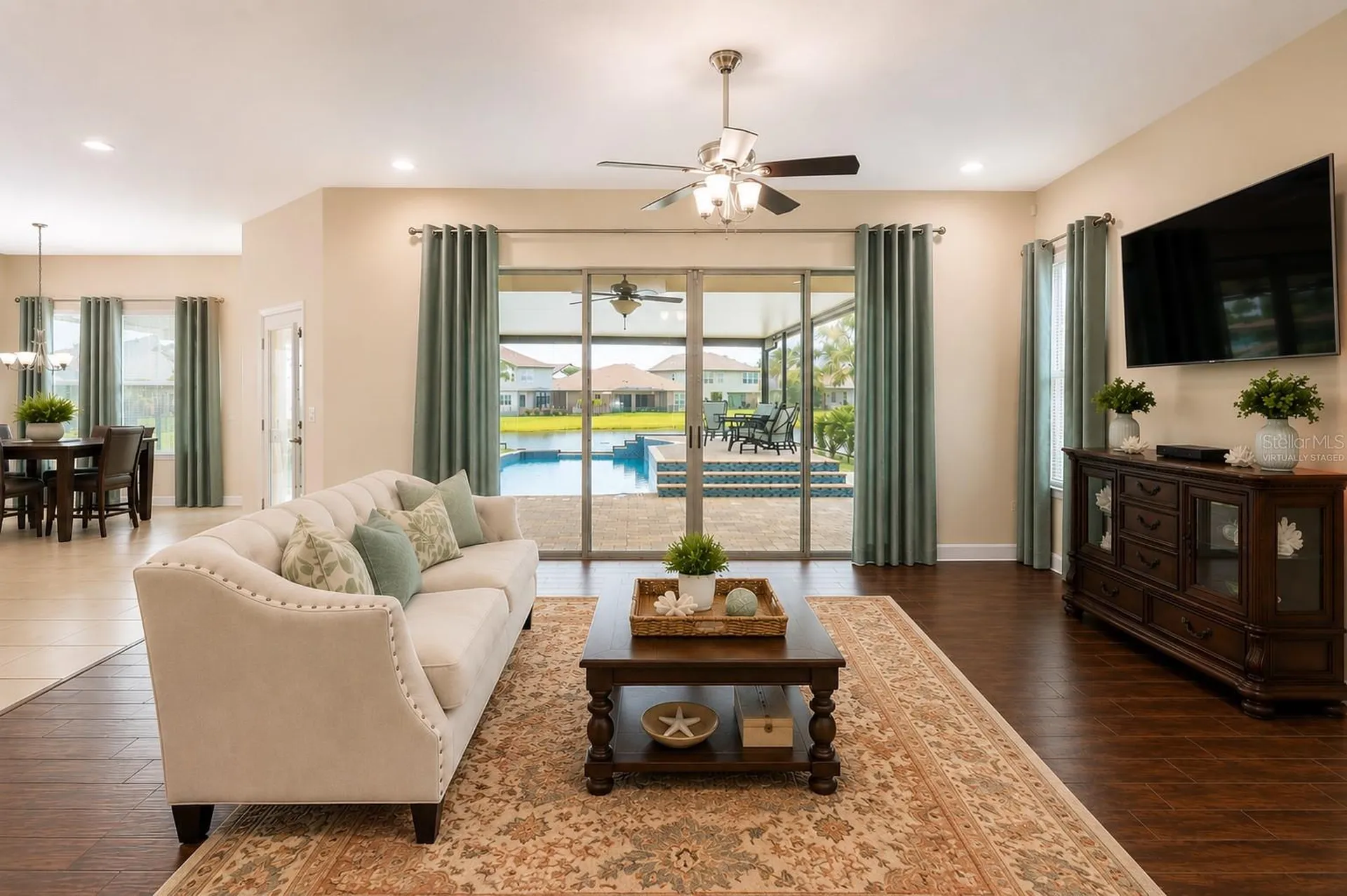 11807 Cross Vine Drive Riverview FL 33579