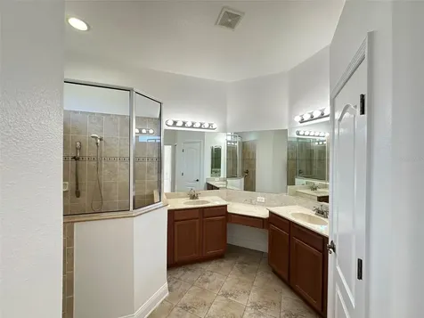 8120 Turkey Hill Court Tampa FL 33647