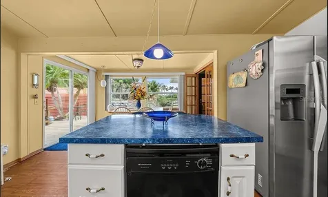 221 Speckled Perch Point Lorida FL 33857