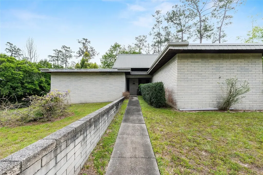 1931 NW 32nd Terrace Gainesville FL 32605