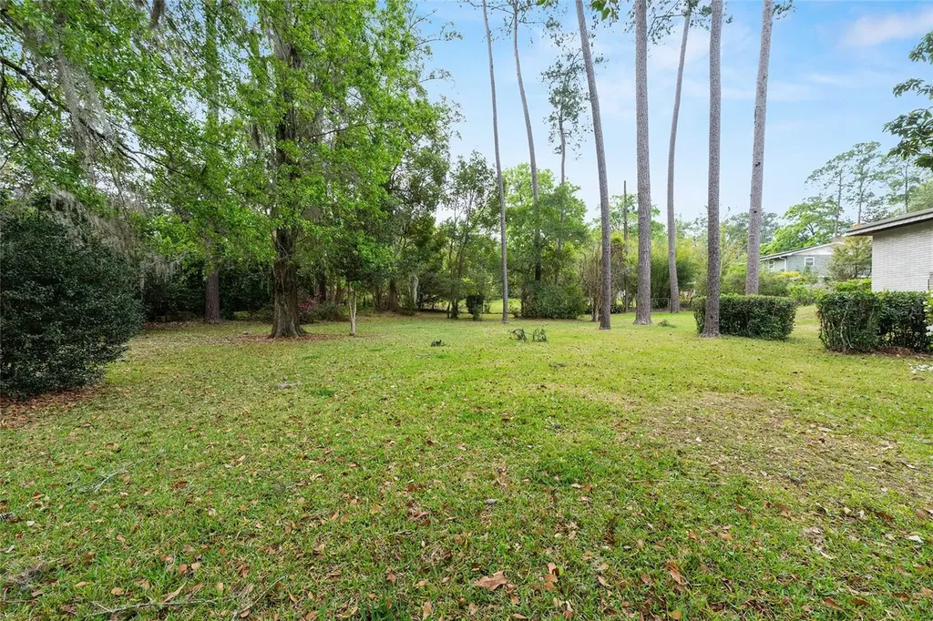 1931 NW 32nd Terrace Gainesville FL 32605