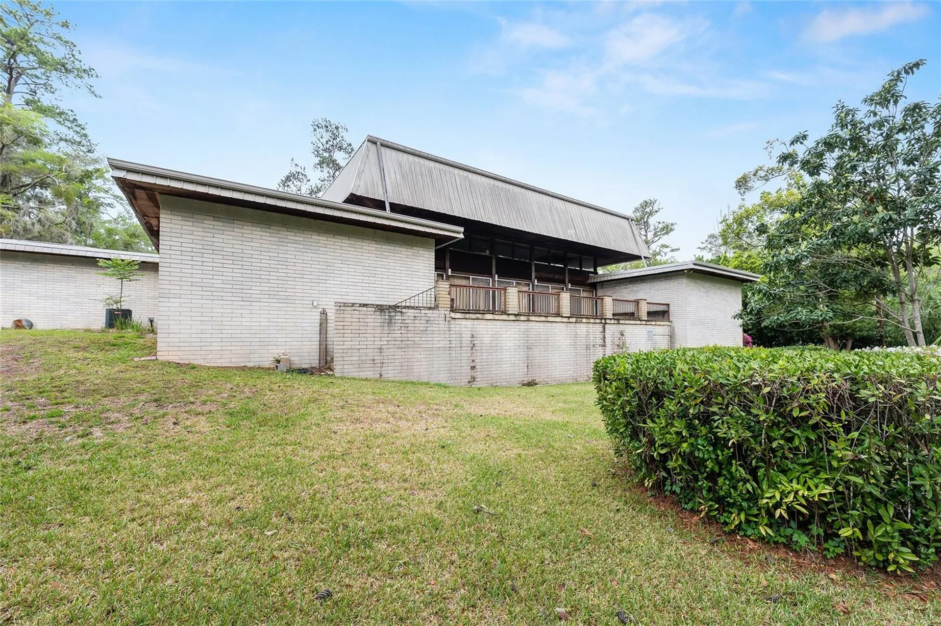 1931 NW 32nd Terrace Gainesville FL 32605