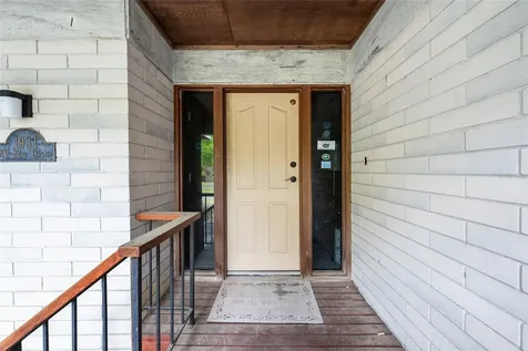 1931 NW 32nd Terrace Gainesville FL 32605