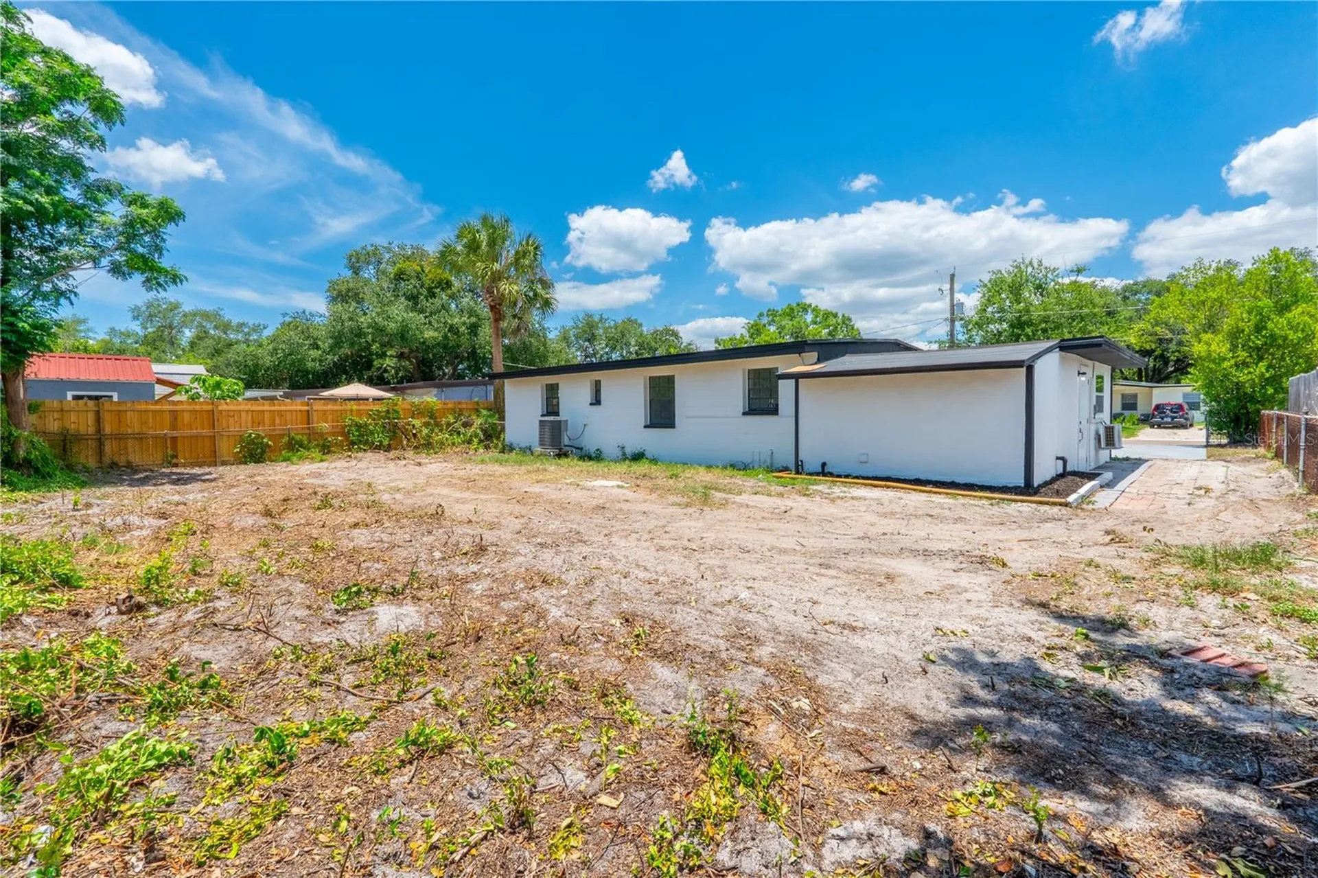 4112 W Fairview Heights Tampa FL 33616