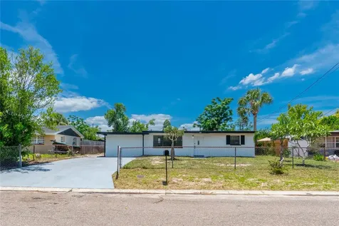 4112 W Fairview Heights Tampa FL 33616