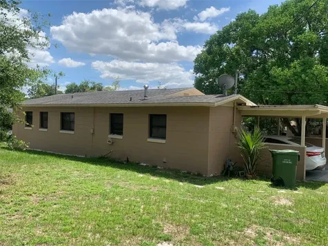 1406 Pembrook Drive Leesburg FL 34748