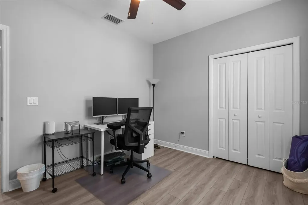423 Aurora Way Oldsmar FL 34677
