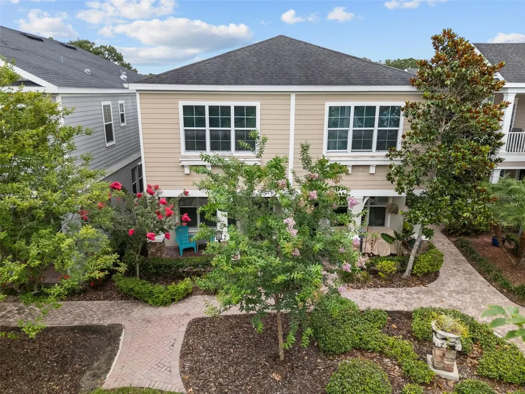 423 Aurora Way Oldsmar FL 34677