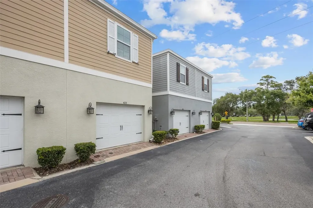 423 Aurora Way Oldsmar FL 34677