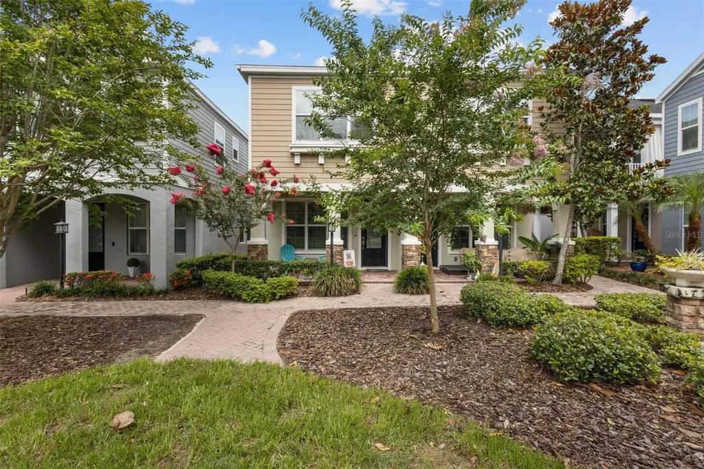 423 Aurora Way Oldsmar FL 34677
